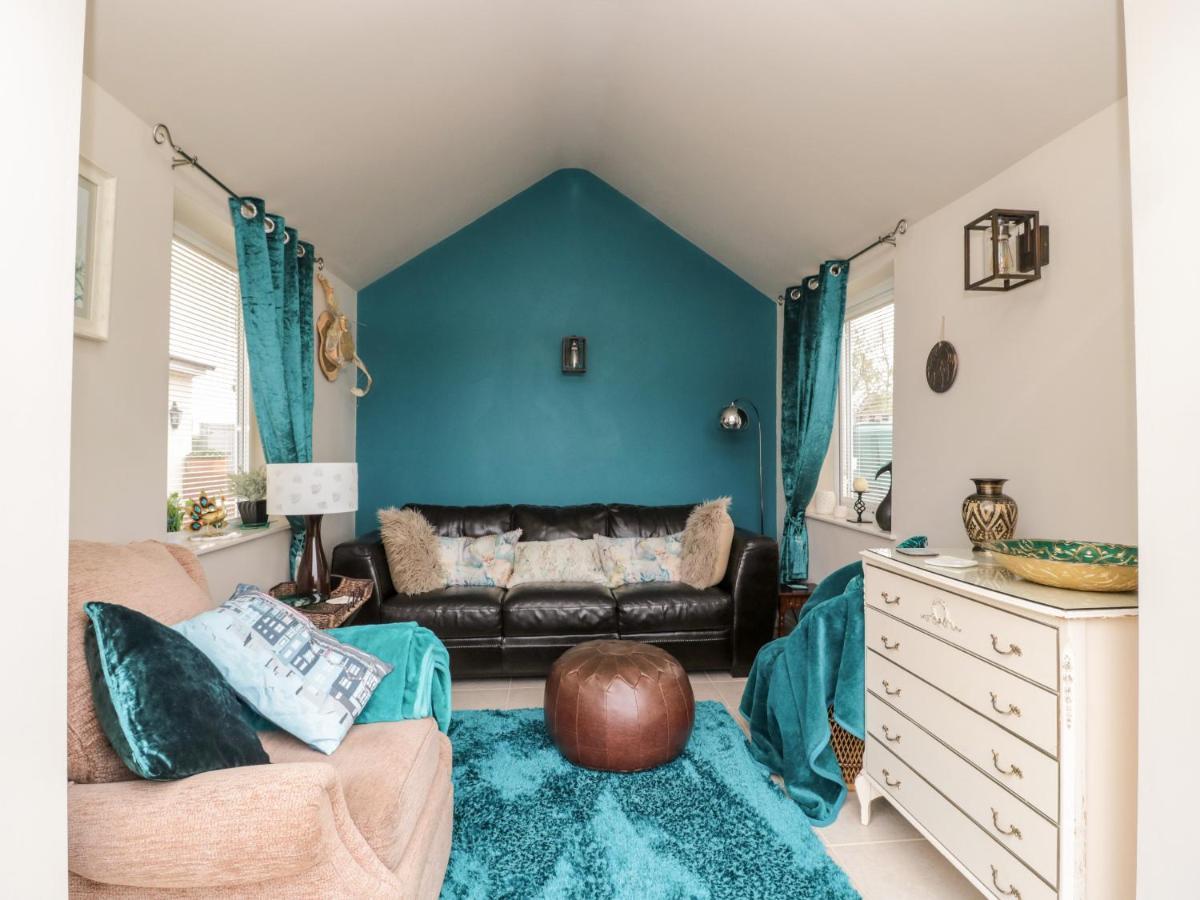 St Cuthbert'S Cottage Beal Bagian luar foto