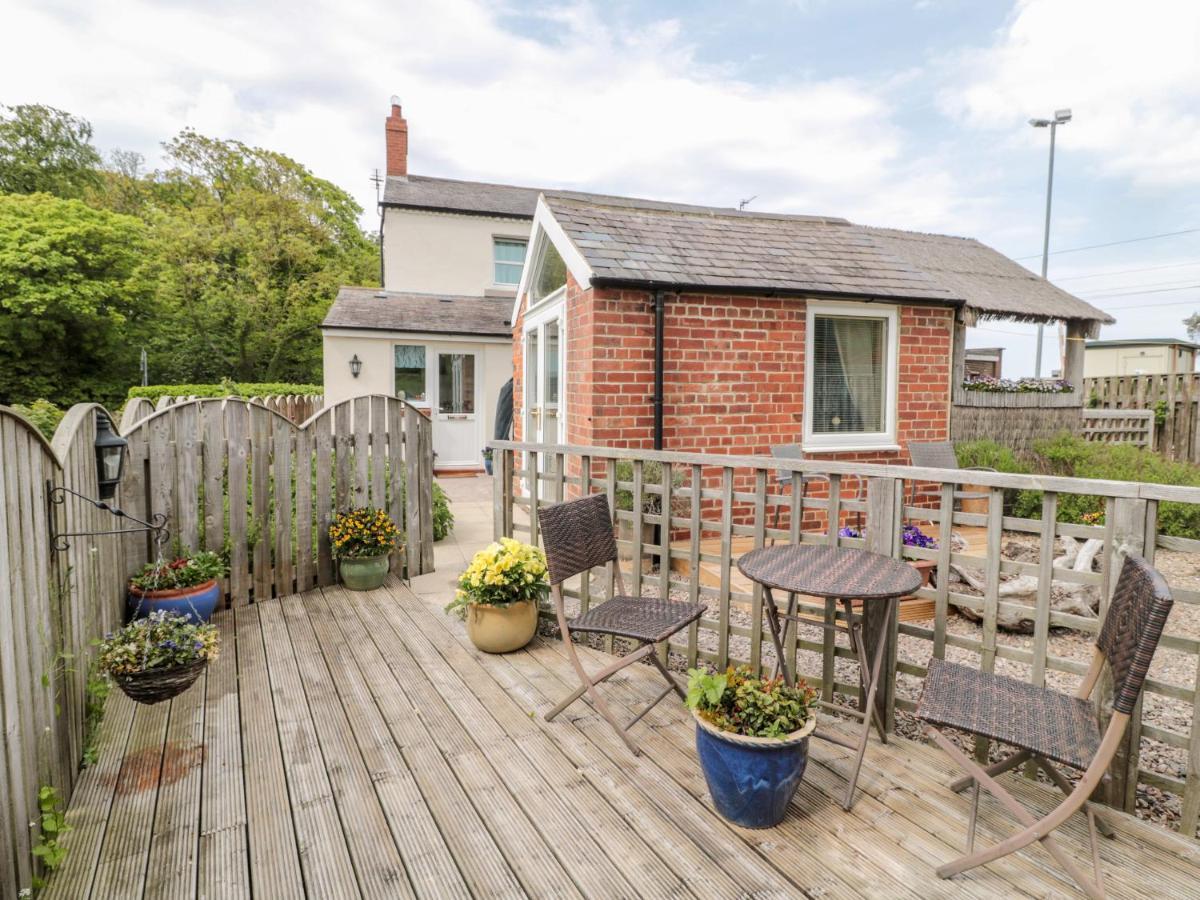 St Cuthbert'S Cottage Beal Bagian luar foto